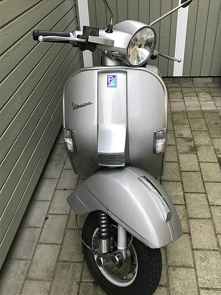 Piaggio Vespa PX 125 E - endast 530 mil 2 of 5