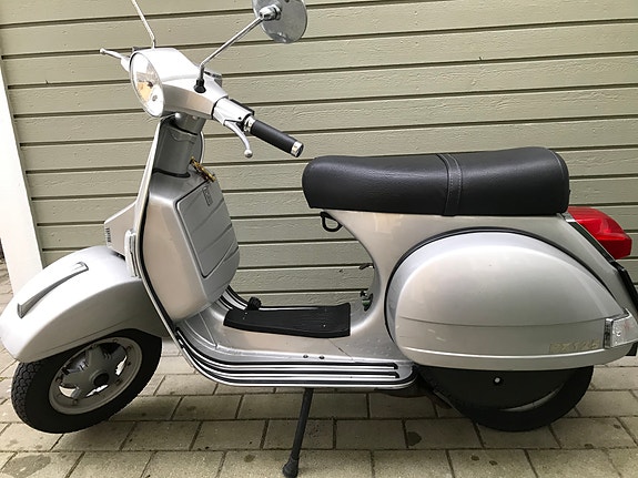 Piaggio Vespa PX 125 E - endast 530 mil 3 of 5
