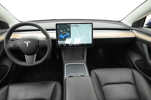Tesla Model 3 6 of 27
