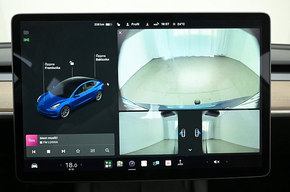 Tesla Model 3 16 of 27