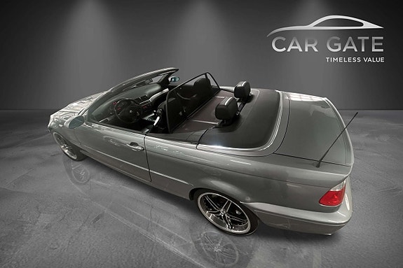 BMW 330Ci 7 of 24