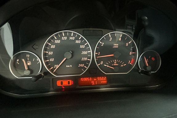 BMW 330Ci 12 of 24