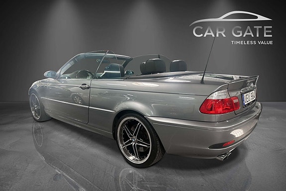 BMW 330Ci 5 of 5