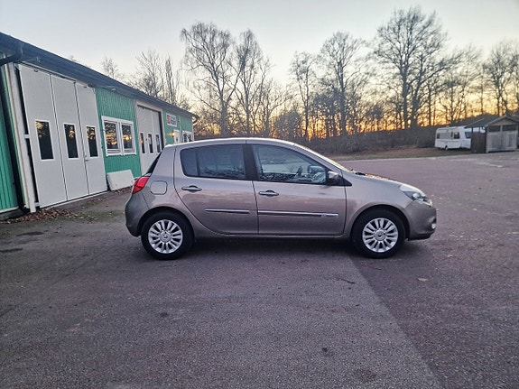 Renault Clio 3 of 5