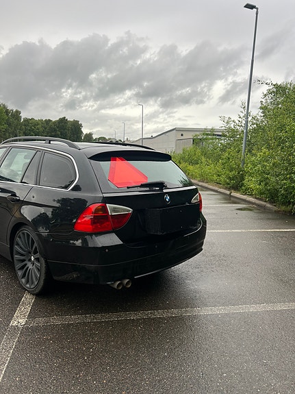 BMW 325i 5 of 10