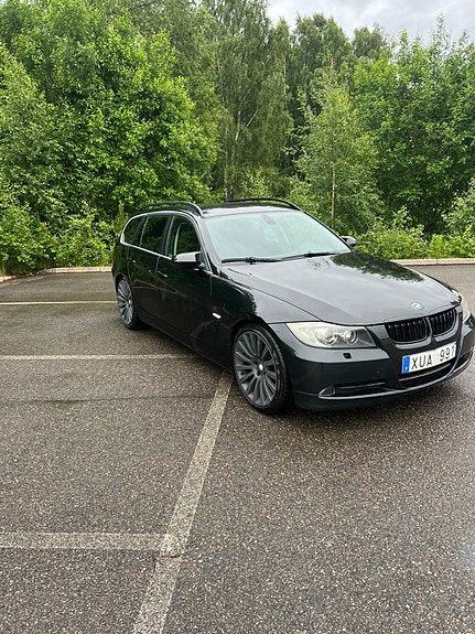 BMW 325i 4 of 10