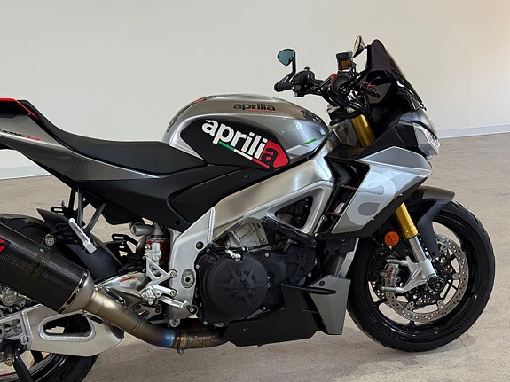 Aprilia Tuono V4 RR Akrapovic 0kr instas räntekampanj 3,45 4 of 13