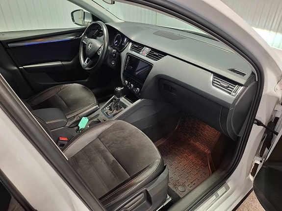Skoda Octavia Scout 13 of 14