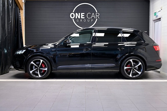 Audi SQ7 4 of 5
