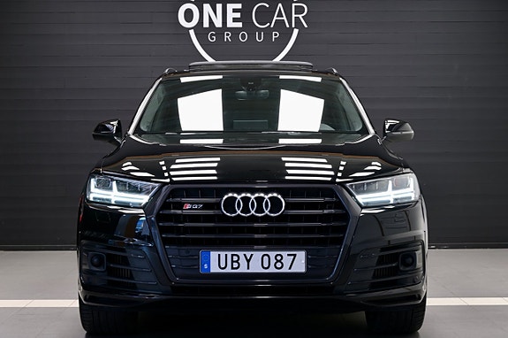Audi SQ7 3 of 5