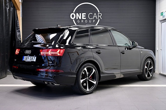Audi SQ7 5 of 5