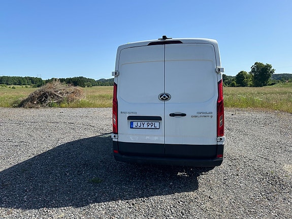 Maxus Deliver 9 5 of 5