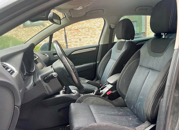 Citroen C4 5 of 5