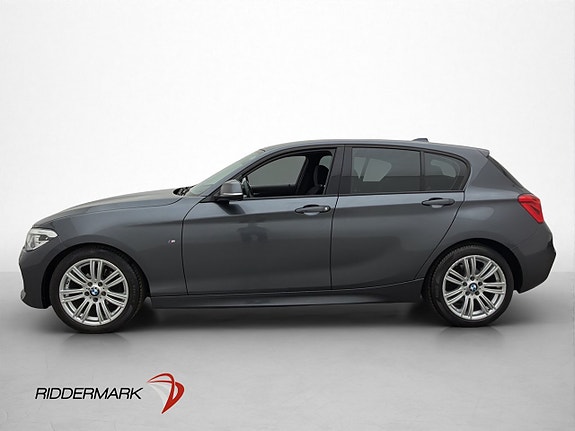 BMW 118i 4 of 5