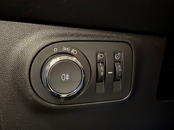 Opel Corsa 19 of 24