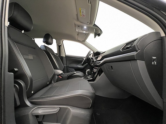 Volkswagen T-Cross 29 of 30