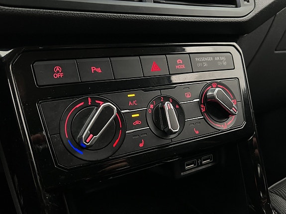 Volkswagen T-Cross 26 of 30