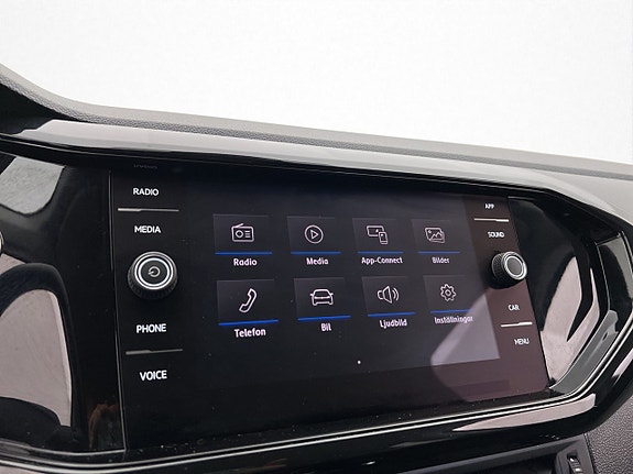 Volkswagen T-Cross 25 of 30