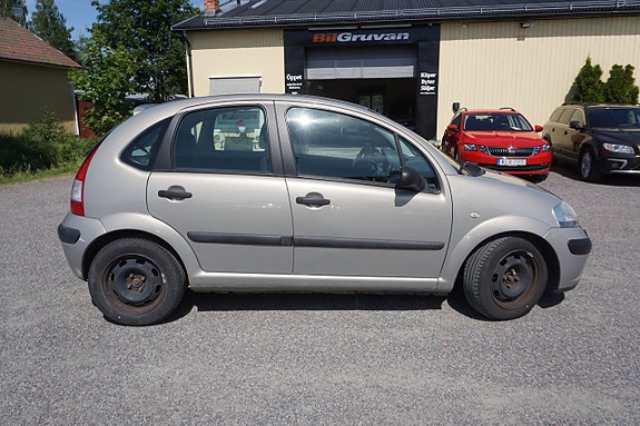 Citroen C3 2 of 5