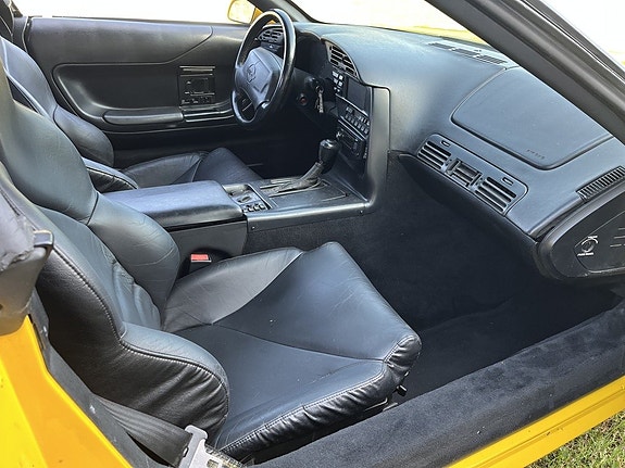 Chevrolet Corvette 16 of 17