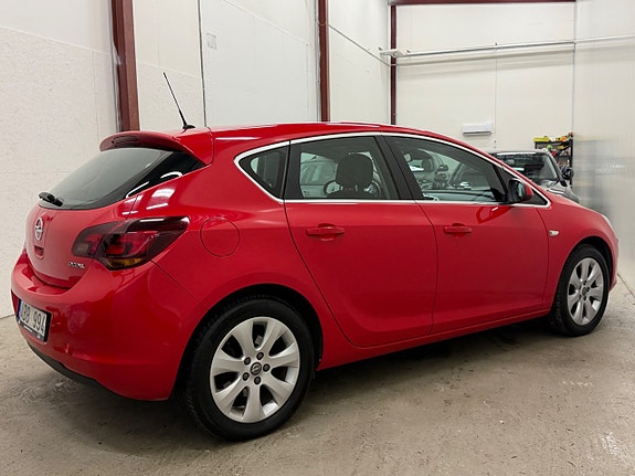 Opel Astra 5 of 5