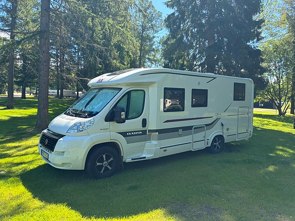 Adria Coral Supreme S 670 SL 2 of 3