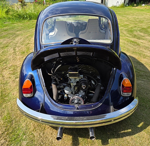 Volkswagen 1302 3 of 5