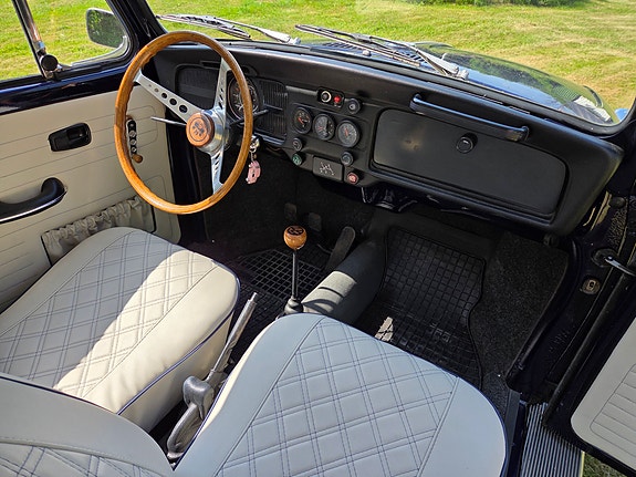 Volkswagen 1302 7 of 7