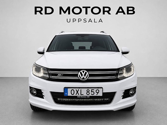 Volkswagen Tiguan 3 of 19