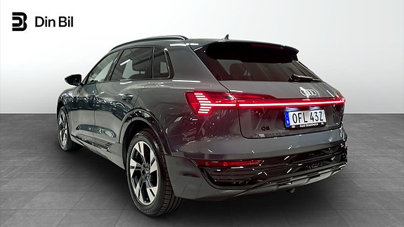 Audi Q8 e-tron 3 of 14