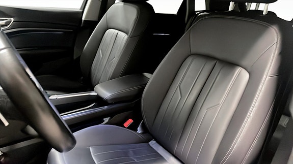 Audi Q8 e-tron 8 of 14