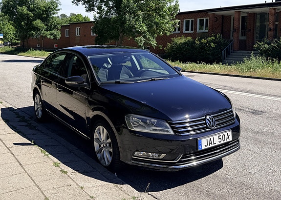 Volkswagen Passat 4 of 5