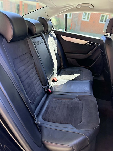 Volkswagen Passat 12 of 14