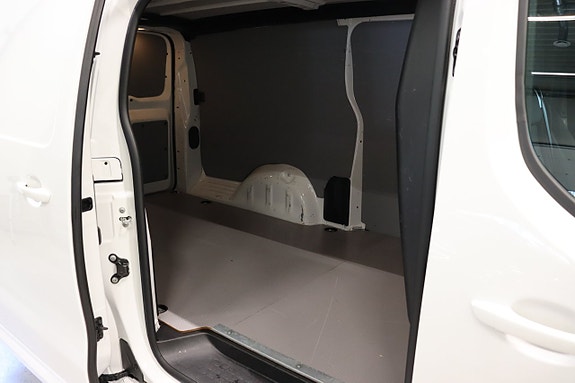 Peugeot Expert 8 of 17