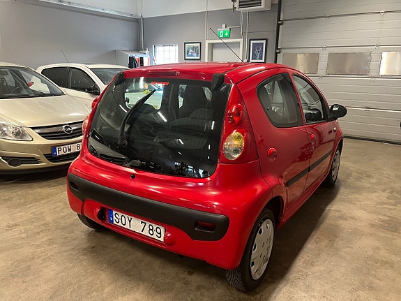 Peugeot 107 8 of 19