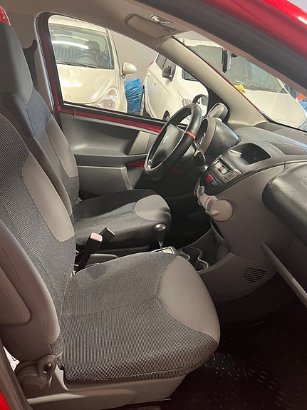 Peugeot 107 19 of 19