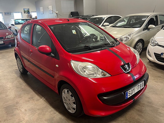 Peugeot 107 3 of 19