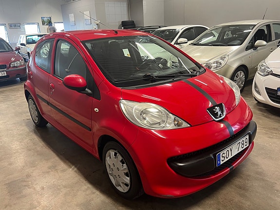 Peugeot 107 2 of 19