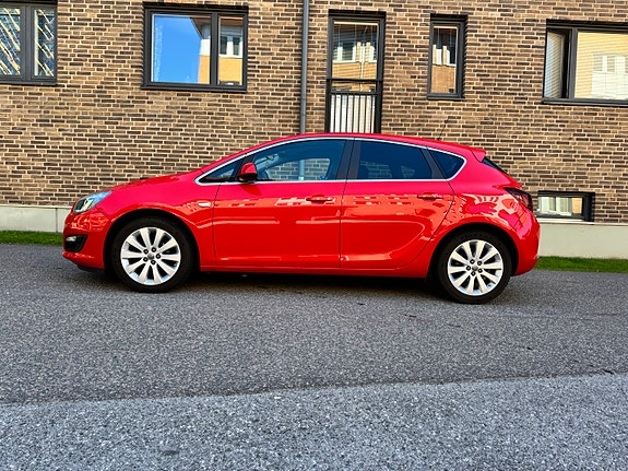 Opel Astra 2 of 5
