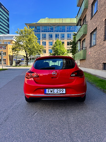Opel Astra 5 of 5
