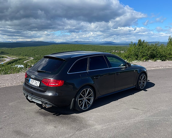 Audi A4 2 of 5