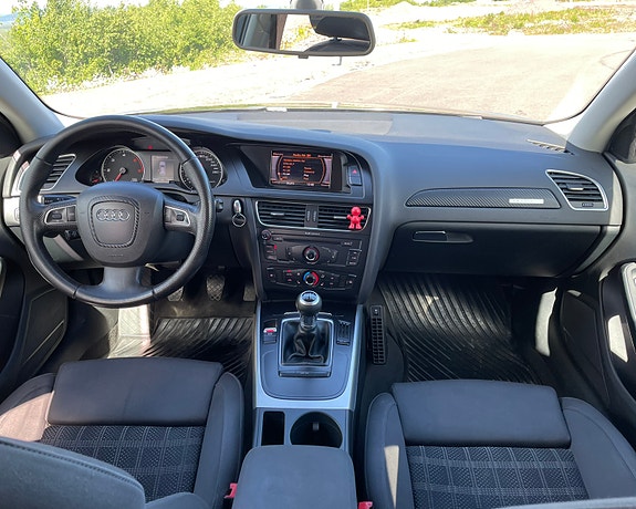Audi A4 6 of 15
