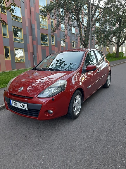 Renault Clio 2 of 2