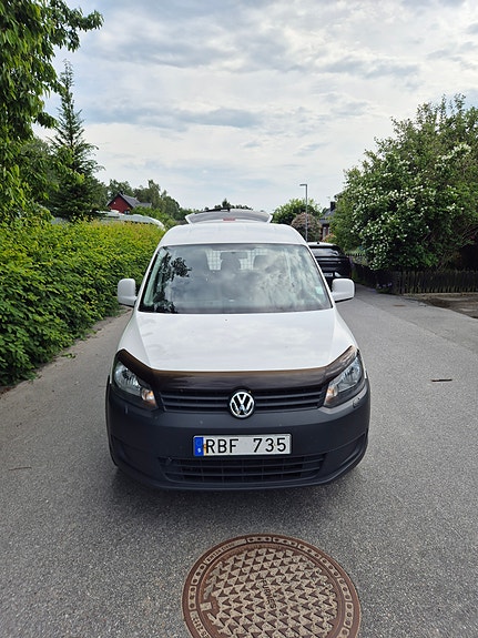 Volkswagen Caddy 2 of 5