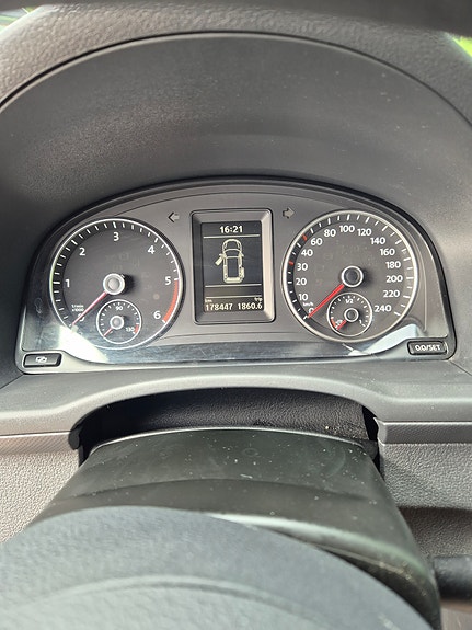 Volkswagen Caddy 5 of 5