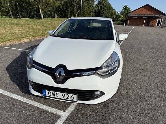Renault Clio 2 of 5
