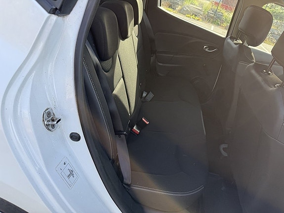 Renault Clio 8 of 8