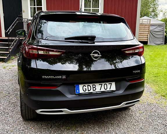 Opel Grandland X 4 of 5