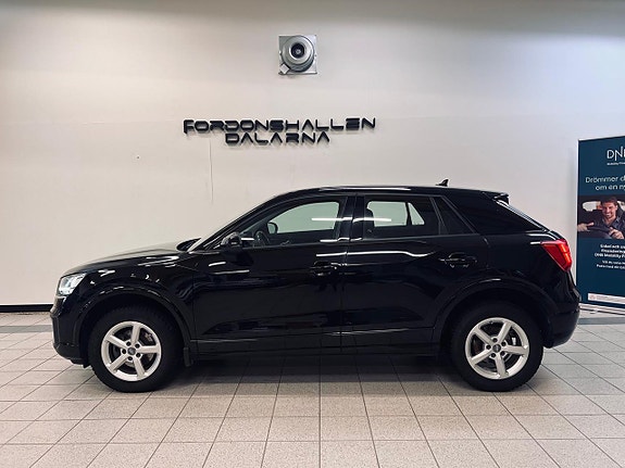 Audi Q2 4 of 5