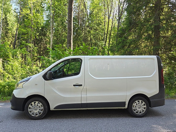 Renault Trafic 3 of 5
